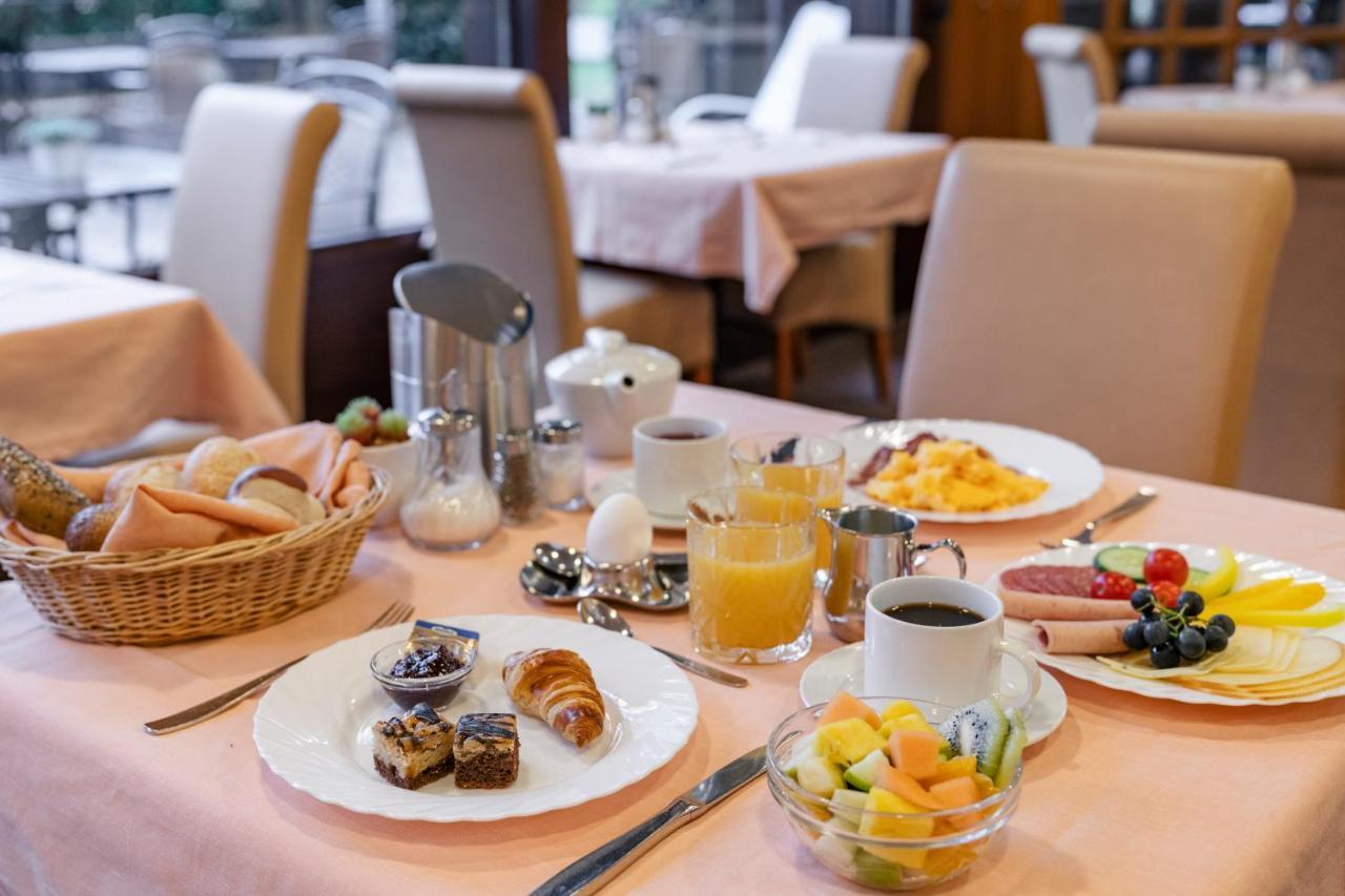 Hotel Fuchsen كيرشهايم أونتر تيك المظهر الخارجي الصورة
