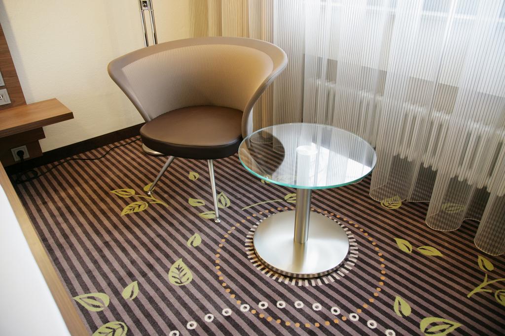 Hotel Fuchsen كيرشهايم أونتر تيك الغرفة الصورة